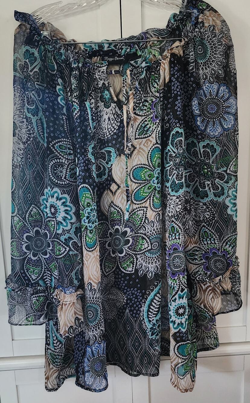 Maggie Barnes Women's Floral Metallic Wide Elastic Neck Sheer Flowy Plus 3X